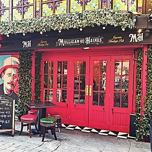 Mulligan ** Dublin