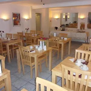Leeson Downtown ** Dublin